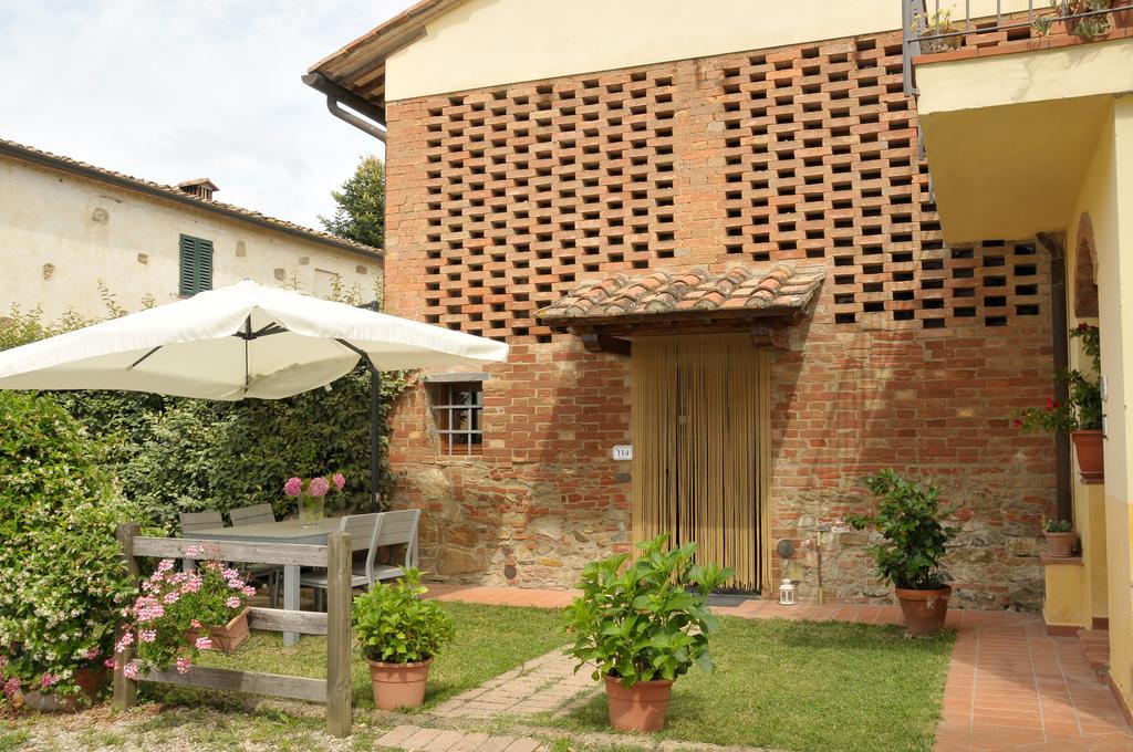 Agriturismo Renai E Monte II กัมบาสซี แตร์เม ภายนอก รูปภาพ