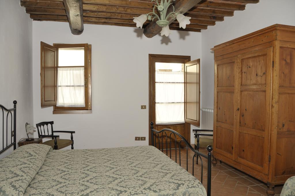Agriturismo Renai E Monte II กัมบาสซี แตร์เม ภายนอก รูปภาพ