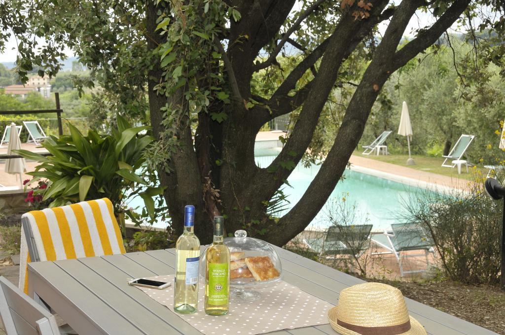 Agriturismo Renai E Monte II กัมบาสซี แตร์เม ภายนอก รูปภาพ