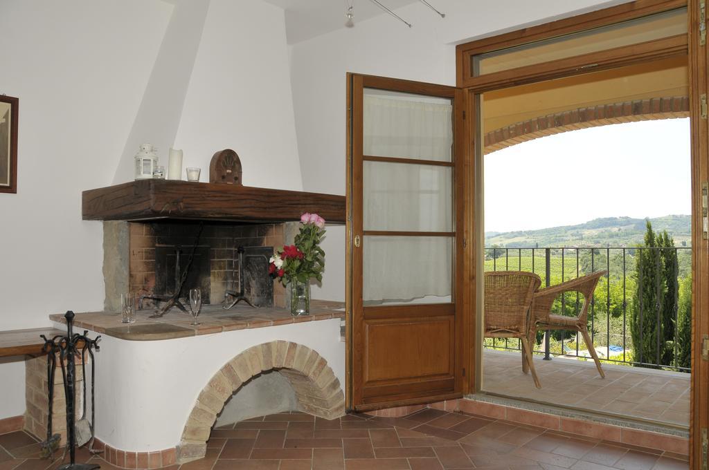 Agriturismo Renai E Monte II กัมบาสซี แตร์เม ภายนอก รูปภาพ
